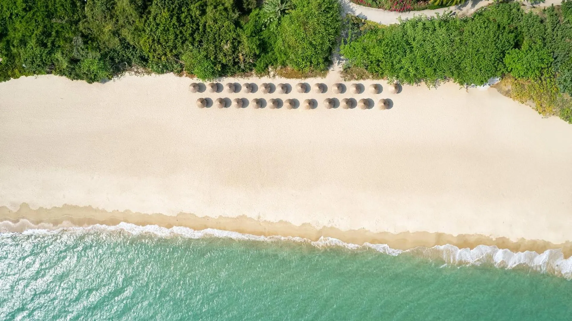 Hualuxe Sanya Yalong Bay Resort